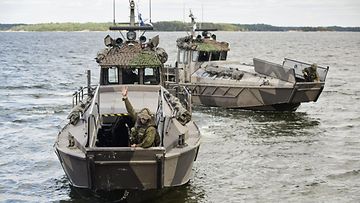 Lk 2906 jurmo miehistönkuljetusvene puolustusvoimat