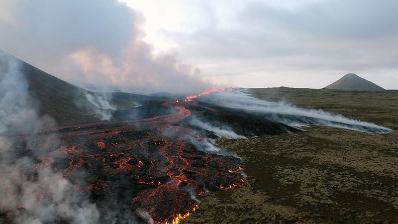 LK Islanti tulivuori 11072023