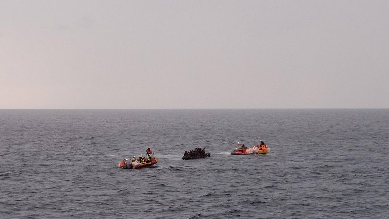 Siirtolaisten pelastusoperaatio Välimerellä tammikuussa 2023.