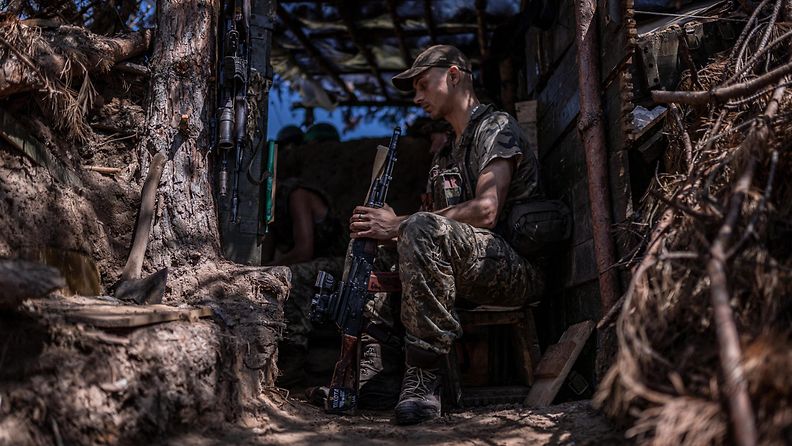 Ukrainalaissotilas Donetskin alueella 25. heinäkuuta.