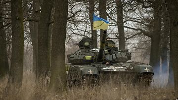 Ukrainan T-72-panssarivaunu tammikuussa 2023 Donetskin alueella.