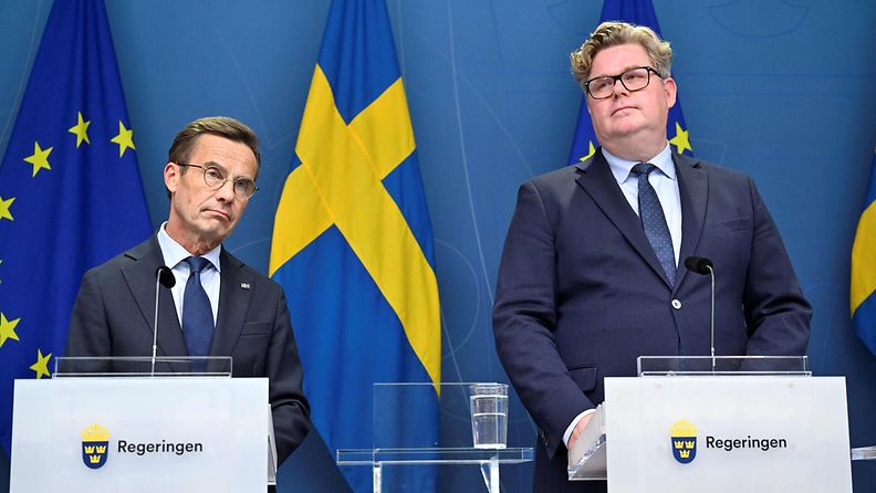 Ruotsin pääministeri Ulf Kristersson ja oikeusministeri Gunnar Strömmer 17. elokuuta.