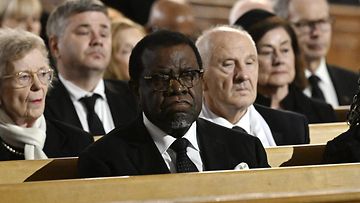 Namibian presidentti Hage Geingob presidentti Martti Ahtisaaren hautajaisissa