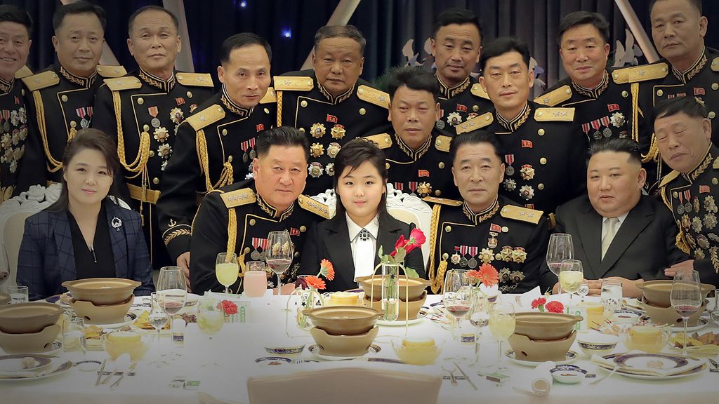 Teinityttöä valmistellaan Pohjois-Korean uudeksi johtajaksi – esiintymisissä "ennennäkemättömiä piirteitä"