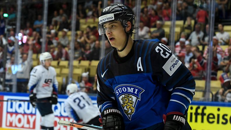 Sebastian Aho (4)