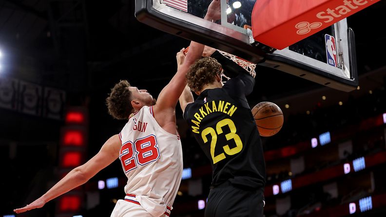 Lauri Markkanen (5)