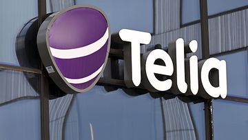 Telian logo teleoperaattori Telia Finland Oy:nj pääkonttorilla Helsingissä 18. lokakuuta 2023.