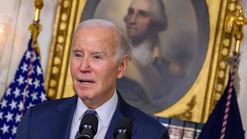 LK1202 Joe Biden