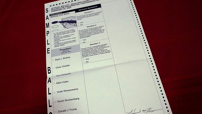 Esimerkki äänestyslipukkeesta republikaanien esivaaleissa Etelä-Carolinassa 24. helmikuuta 2024.