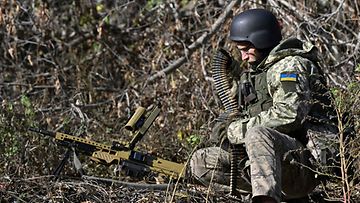 LK 19.3.2024 Ukrainan asevoimien "Siperian pataljoonan" jäsen osallistui sotilasharjoitukseen Kiovan ulkopuolella 24. lokakuuta 2023.