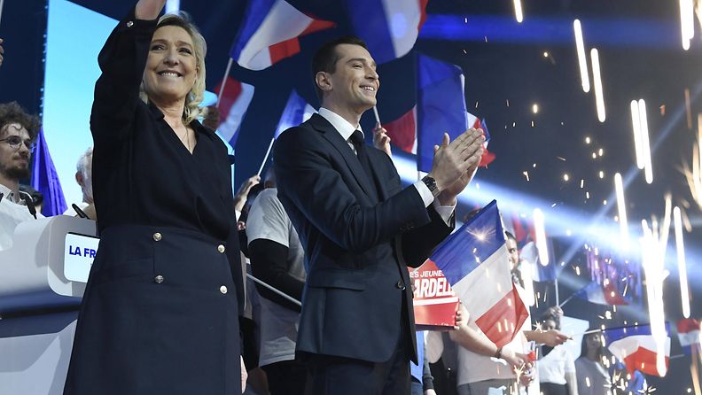Marine le Pen ja Jordan Bardella