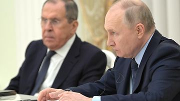 Venäjän presidentti Vladimir Putin ja ulkoministeri Sergei Lavrov Moskovassa joulukuussa 2023.