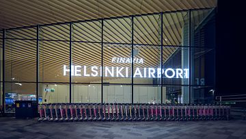 helsinki_airport_terminal+2_404035
