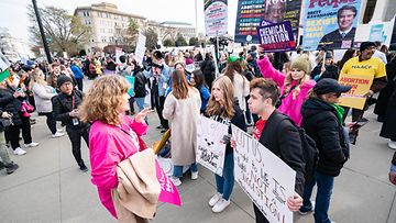 AOP Yhdyvallat aborttimielenosoituksia