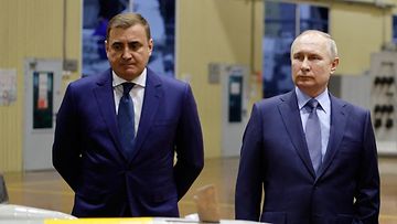 Tulan alueen kuvernööri Aleksei Djumin ja presidentti Vladimir Putin joulukuussa 2022.