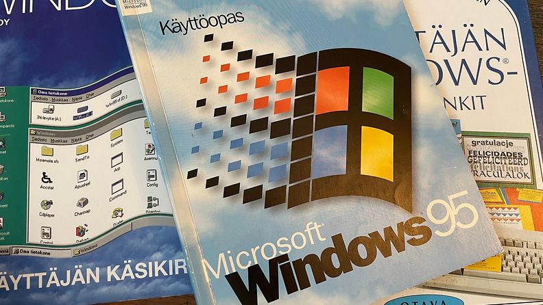 Windows 95 -oppaita