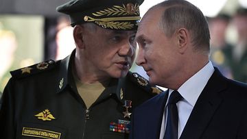 Venäjän turvallisuusneuvoston sihteeri Sergei Shoigu ja presidentti Vladimir Putin.