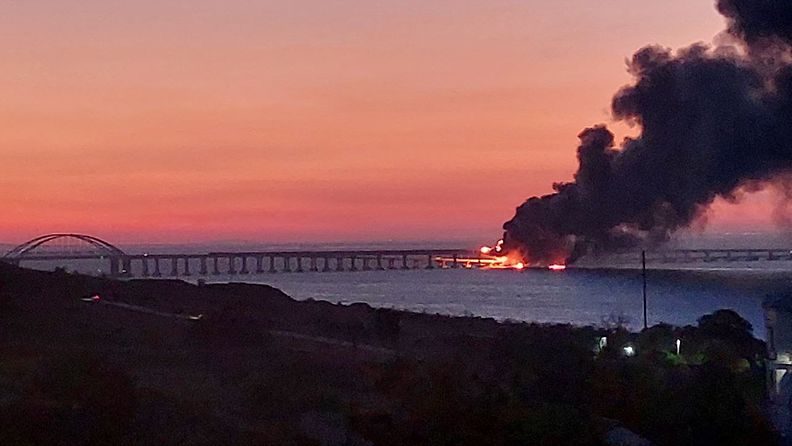 Krimin sillalla räjähti lokakuussa 2022. Kuvituskuva.