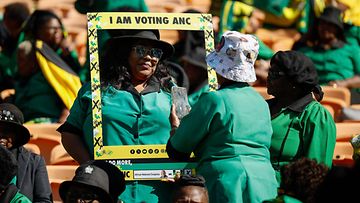 ANC-puolueen kannattajia Etelä-Afrikassa toukokuussa.