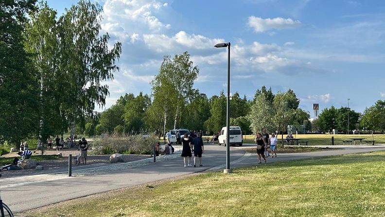 Järvenpään Rantapuistossa rauhallista 1.6.24 klo 18.35