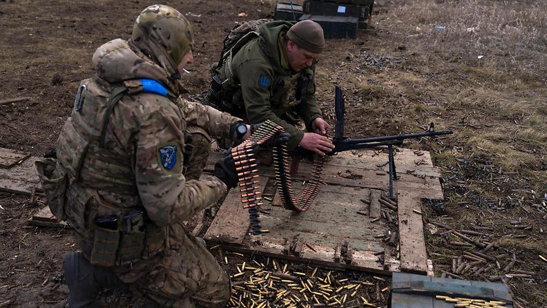 Ukrainan armeijan 72. mekanisoidun prikaatin sotilaita harjoituksissa Donetskin alueella maaliskuussa 2024.