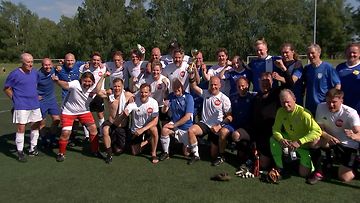 Porin SuomiAreenassa pelattiin eilen perjantaina perinteeksi muodostunut jalkapalloturnaus. MTV nappasi pokaalin itselleen lukemin 4–1