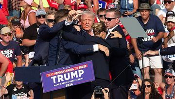 LK 14.7.2024 Yhdysvaltain ex-presidenttiä ja republikaanien presidenttiehdokasta Donald Trumpia ammuttiin kampanjatilaisuudessa Pennsylvaniassa sunnuntaiyönä Suomen aikaa.