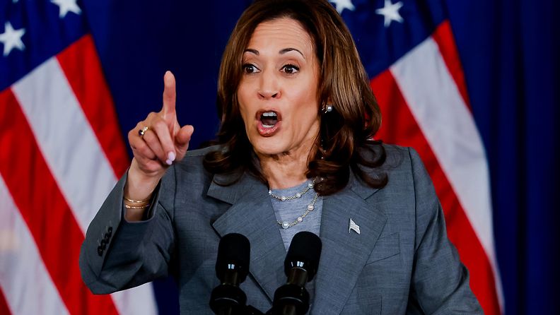 AOP Kamala Harris (1)