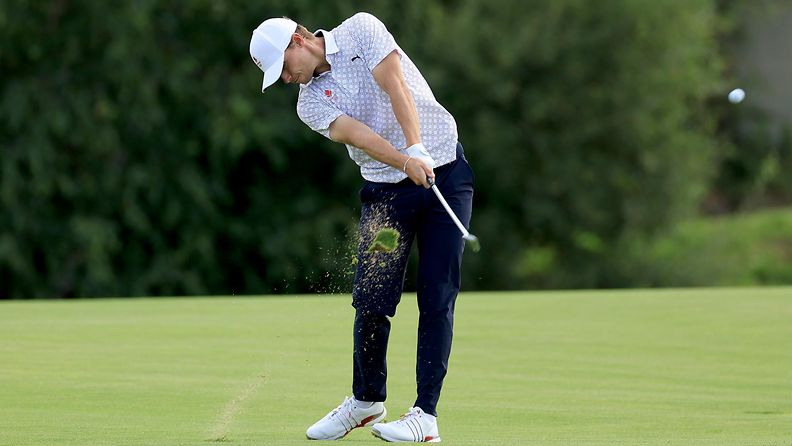 Tanskalainen Nicolai Höjgaard pelasi upean kierroksen Le Golf National -kentällä lauantaina. 