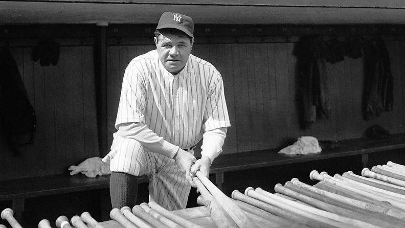 Babe Ruth Yankeesin kotiavauksessa kaudella 1932. 