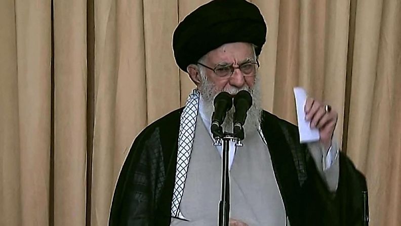 ali khamenei lehtikuva