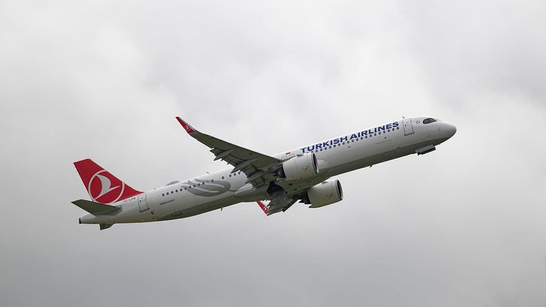 turkish airlines aop