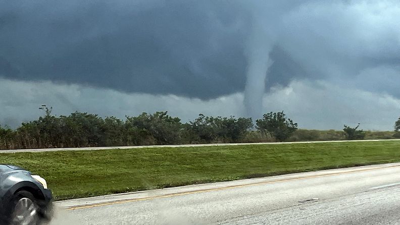 tornado florida aop