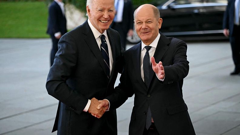 LK1810 Biden, Scholz Berliinissä