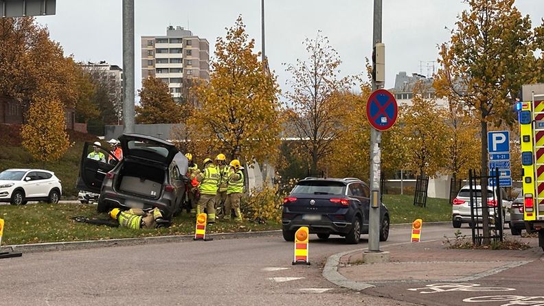 Teollisuuskadulla Helsingissä on tapahtunut liikenneonnettomuus. 1