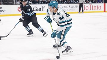 Mikael Granlund on pelannut loistavan syksyn, vaikka San Jose Sharks kyntää. 