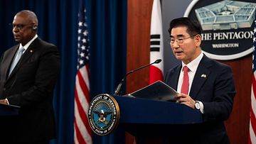 USA ja Etelä-Korea puolustusministerit Pentagonissa 30. lokakuuta.