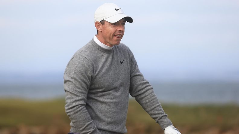 Rory McIlroy lukeutuu golfmaailman supertähtiin. 