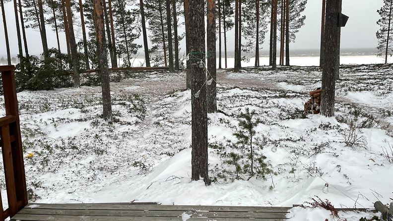 Jouni Sipilän perheen mökiltä aukeaa näkymä Oulujärvelle.